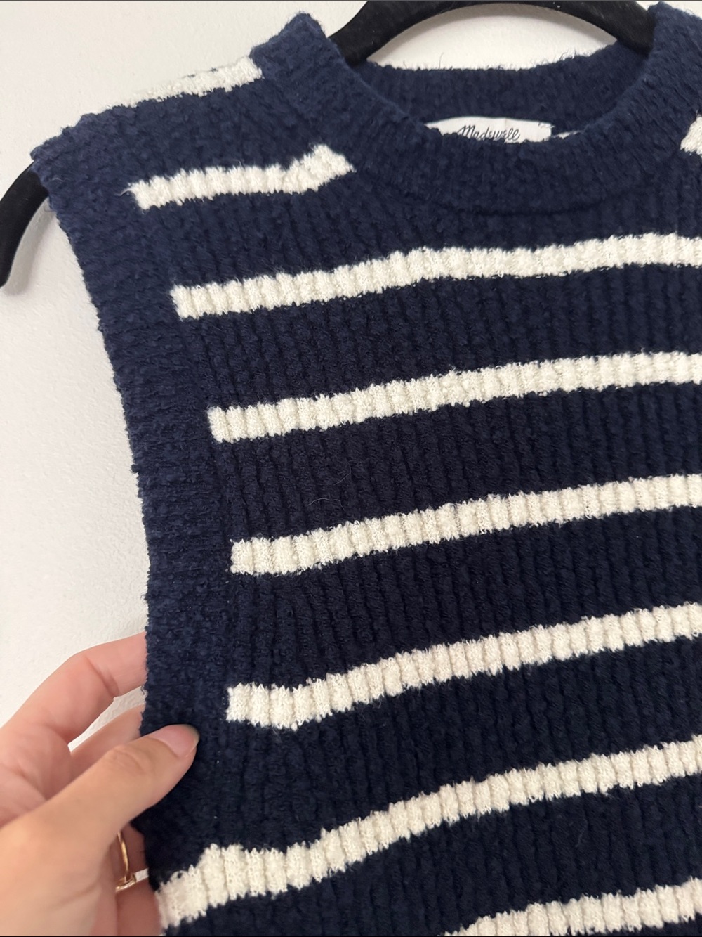Madewell Navy and White Striped Knit Sweater Vest Small - Picture 2 of 5